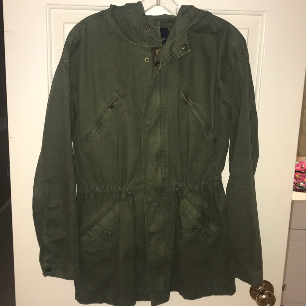 Army green American Eagle Women’s jacket
