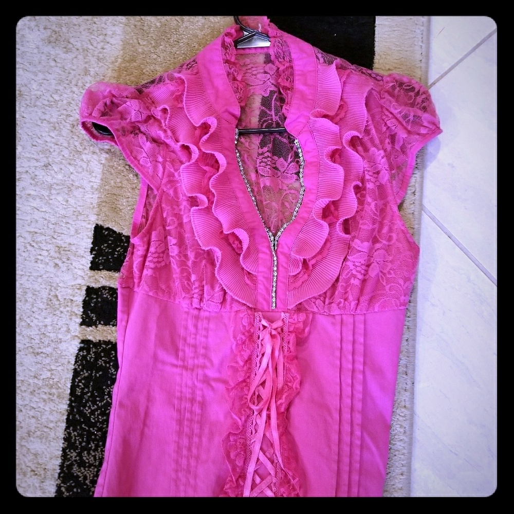 Ruffled top