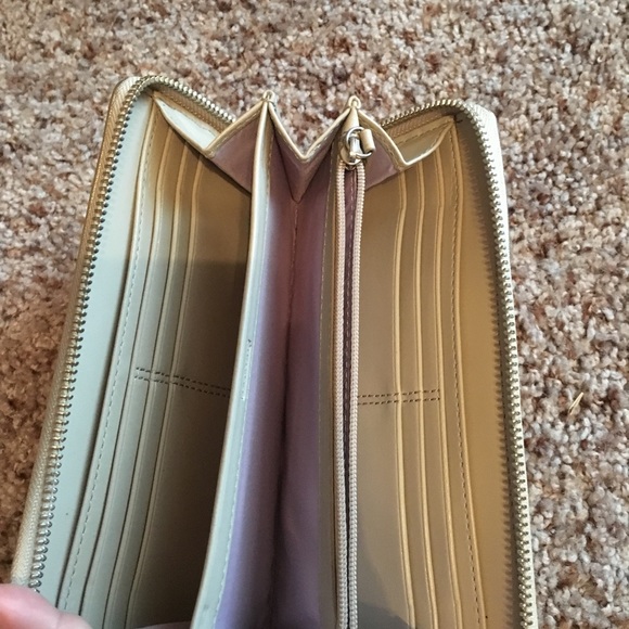 Coach Wallet - Picture 3 of 3