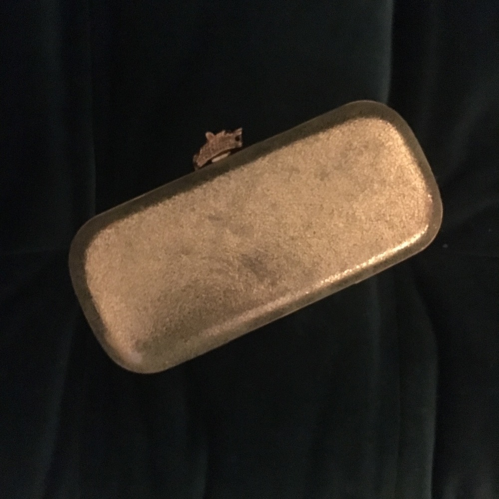 • House of Harlow • Rose Gold Clutch