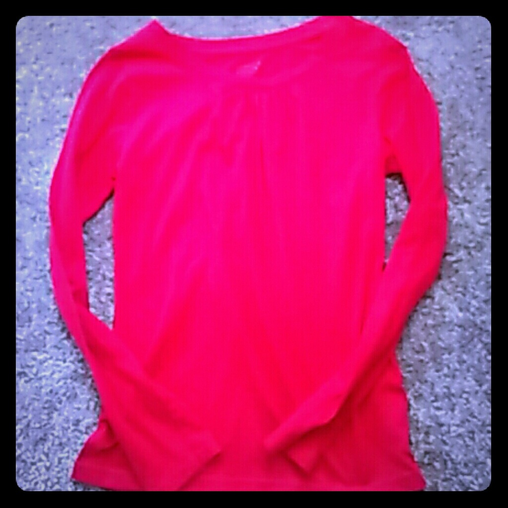 Long sleeve tops