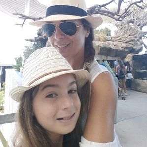 Meet your Posher, Daylin