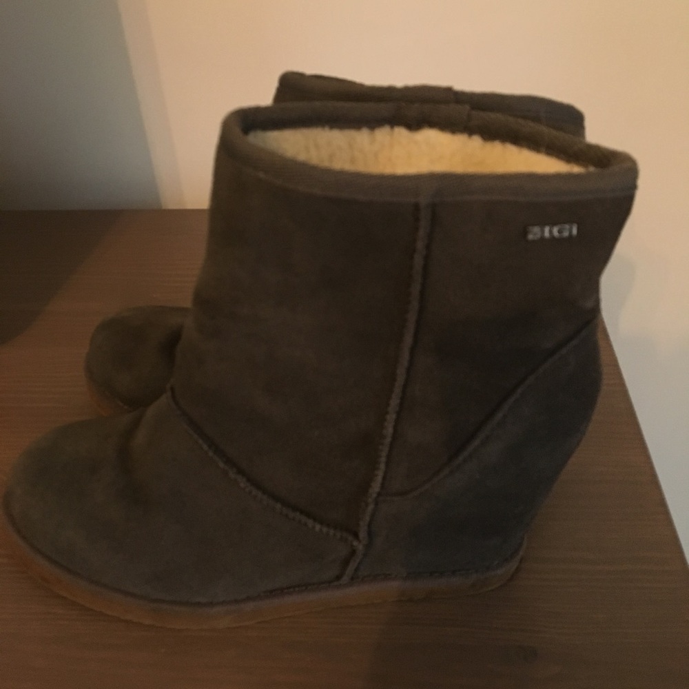 ZIGGY WEDGE WOOO BOOTIES