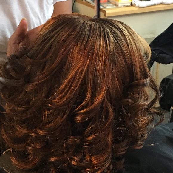 100% Human Hair & Wigs Supplier (Price Negotiable) main image 2