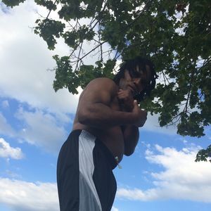 Meet your Posher, Leniece