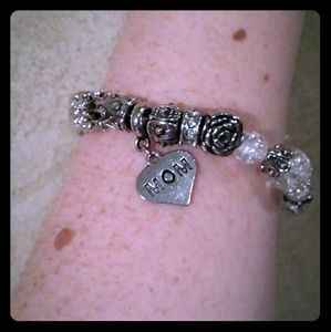 Mom Heart Charm Bracelet White and Silver