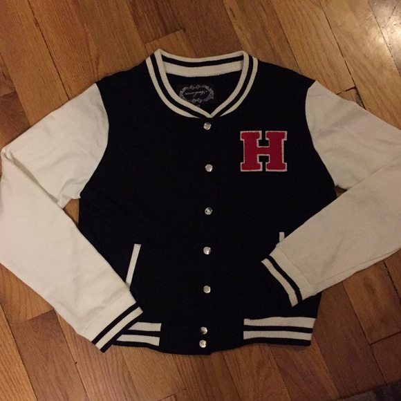 “H” button up top - Picture 2 of 5