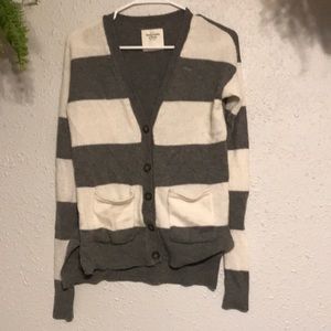 Abercrombie &Fitch cardigan