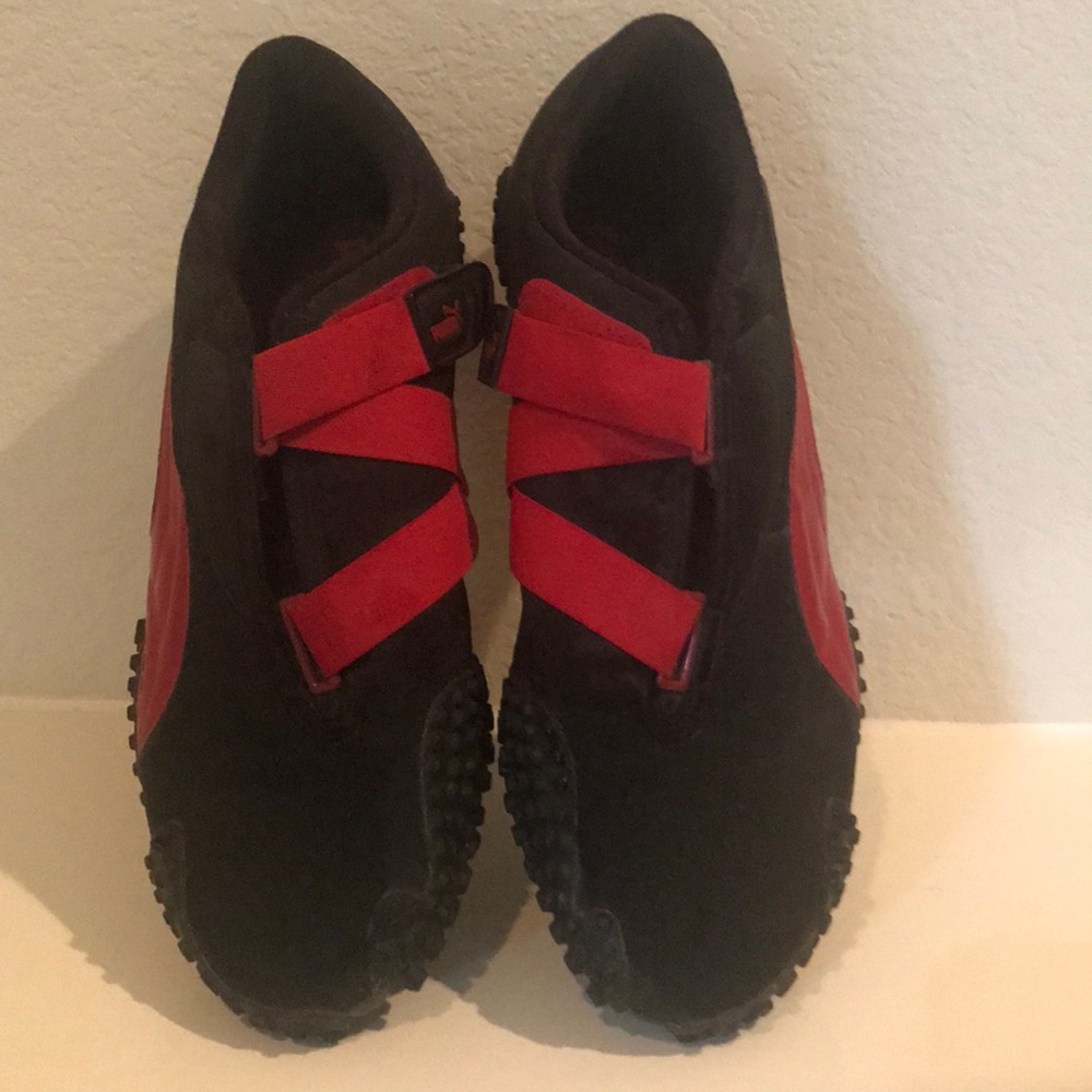Puma Black & Red Sneakers