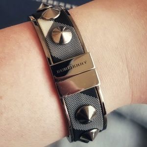 Burberry grommet bracelet