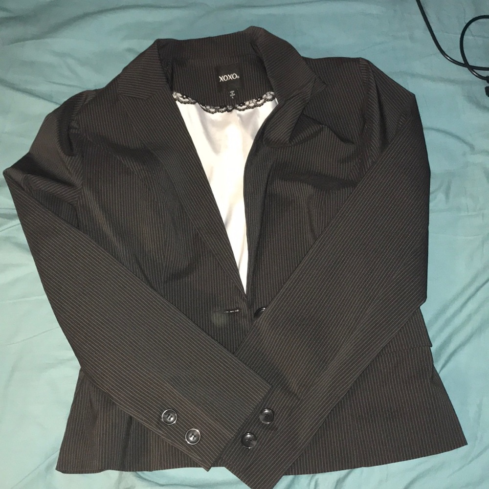 Grey blazer