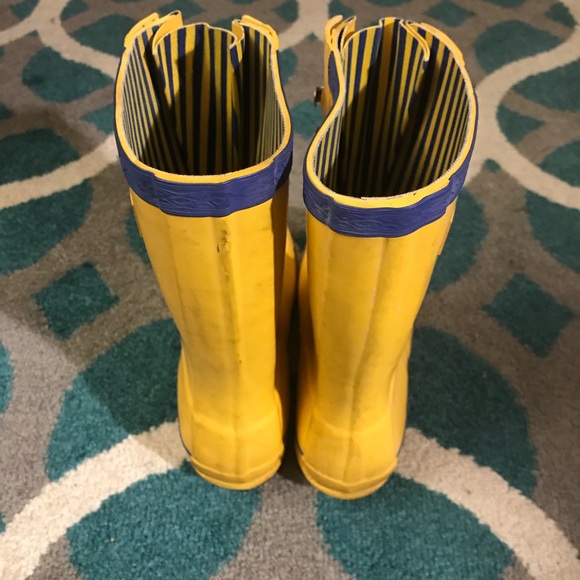 Hunter Rain Boots - Picture 3 of 5