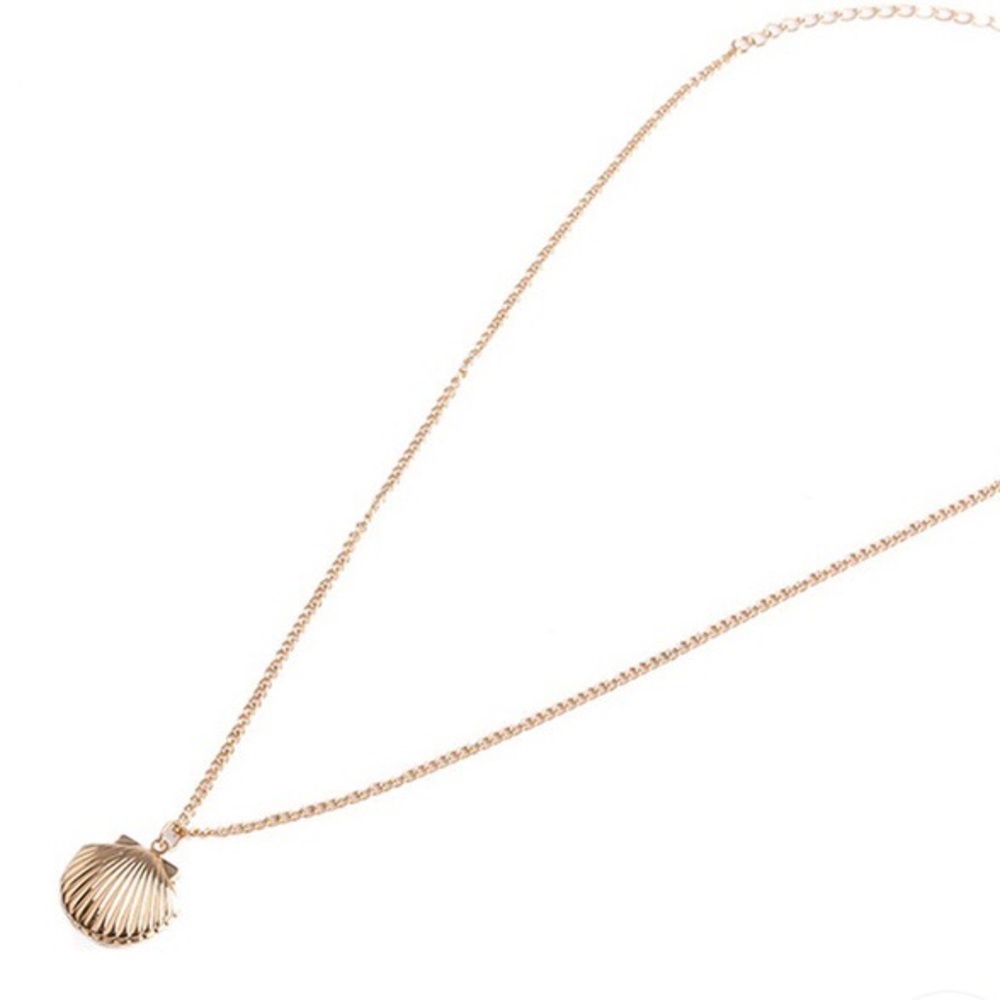 Seashell Locket - Picture 2 of 4