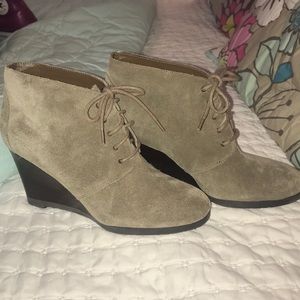 Franco Sarto taupe suede lace up booties