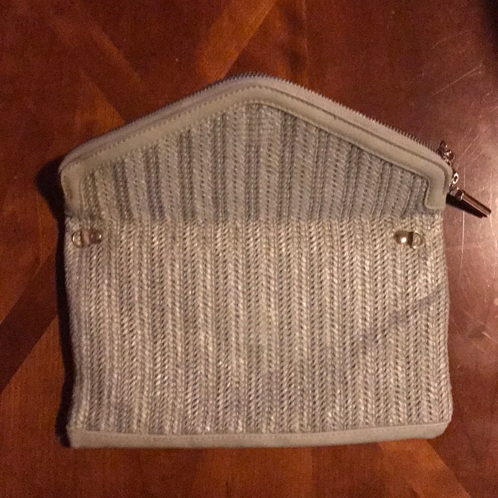 Handbag - Picture 3 of 3