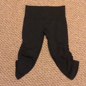 LuLu Lemon Yoga capris
