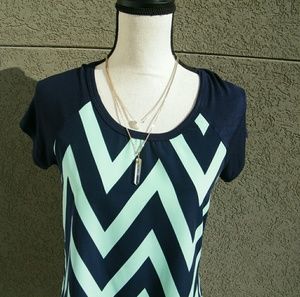 Daytrip Navy and Turquois Chevron Top