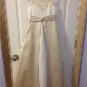 Flower girl dress