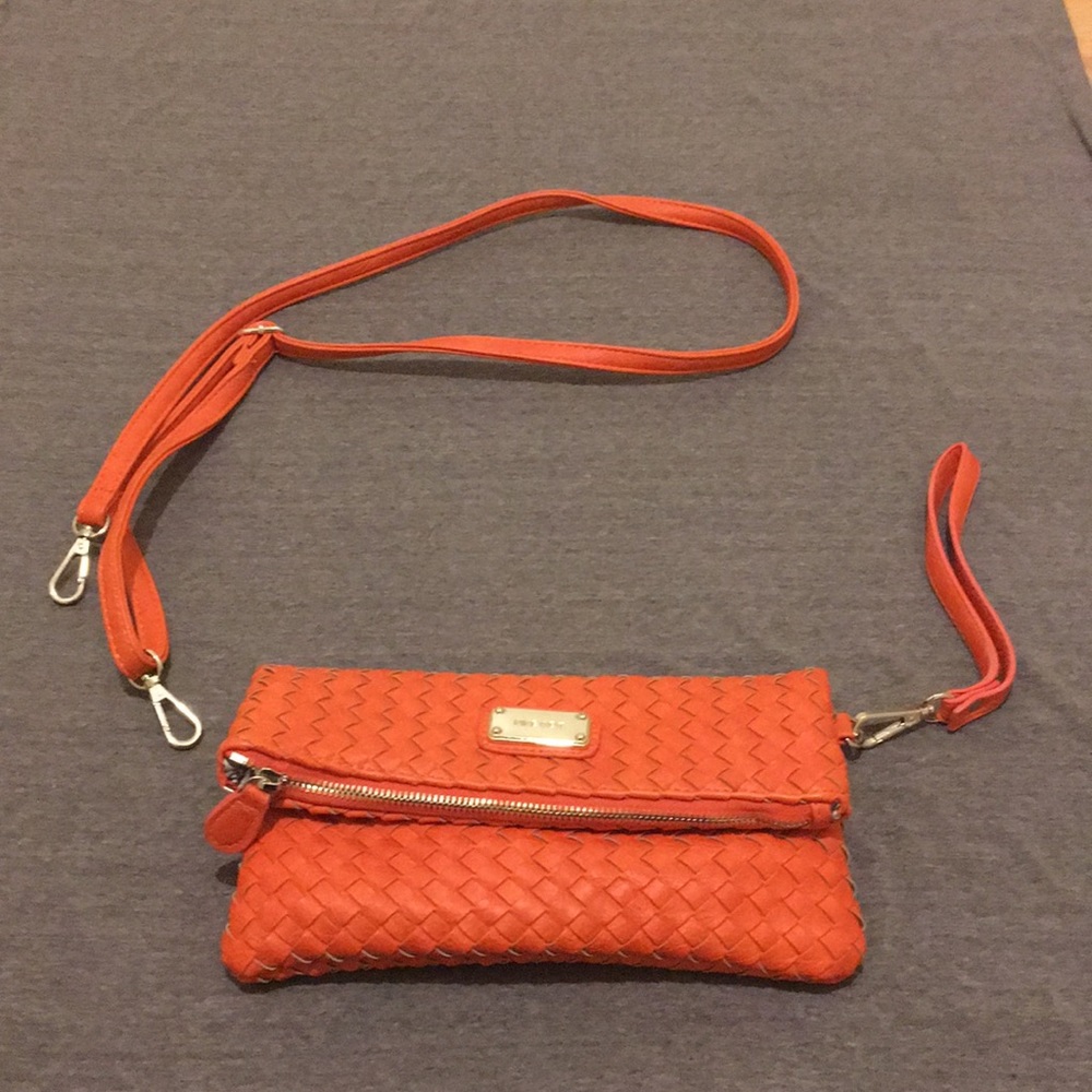 NINE WEST Crossbody purse and wristlet