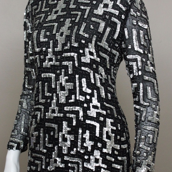 GEOMETRIC SPARKLING SEQUIN ASYMMETRIC PARTY TOP - Picture 6 of 8