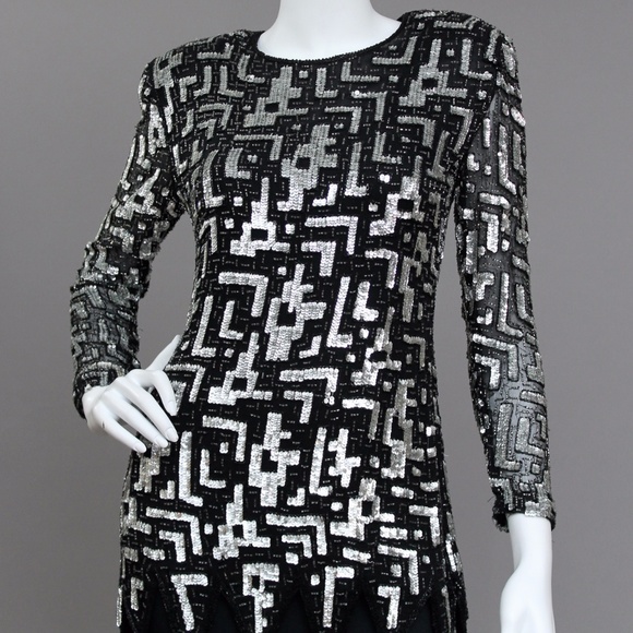 GEOMETRIC SPARKLING SEQUIN ASYMMETRIC PARTY TOP - Picture 4 of 8