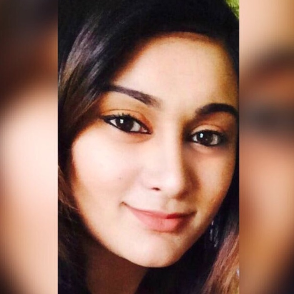 Meet your Posher, Priyanka