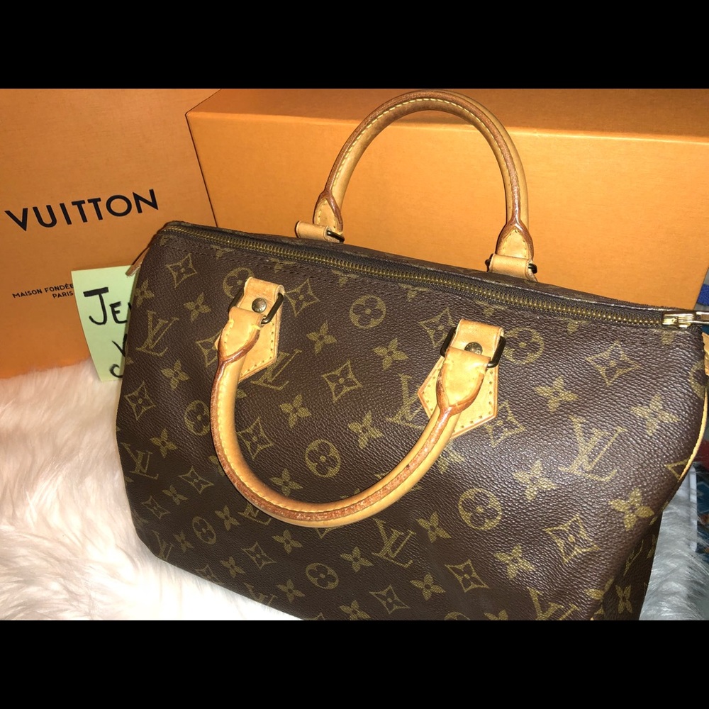 Sale 🎉🛍Louis Vuitton Speedy 30