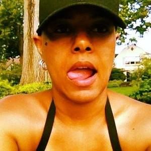 Meet your Posher, Kelly m