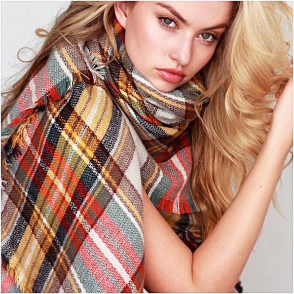 Gorgeous Plaid Oversized Blanket Scarf Wrap sold - Picture 2 of 6
