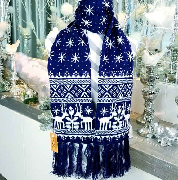BLUE WINTER PRINT SCARF W FRINGE - Picture 2 of 3