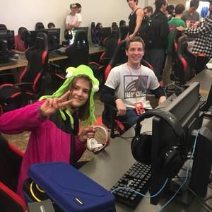 Meet your Posher, Andrea