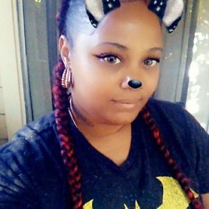 Meet your Posher, Charelle