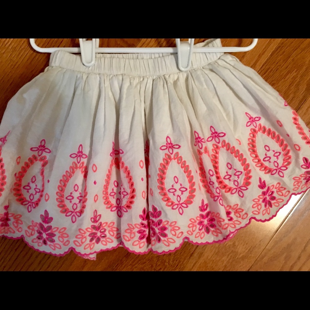 Gap kids Eyelet Skirt Size Small 6-7 Girl