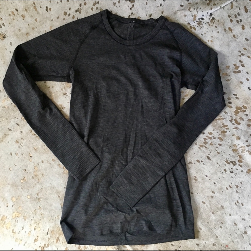 Lululemon Swiftly Tech 8 Long-sleeve long sleeve
