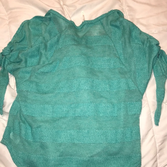 Kirra knit open shoulder top - Picture 4 of 4
