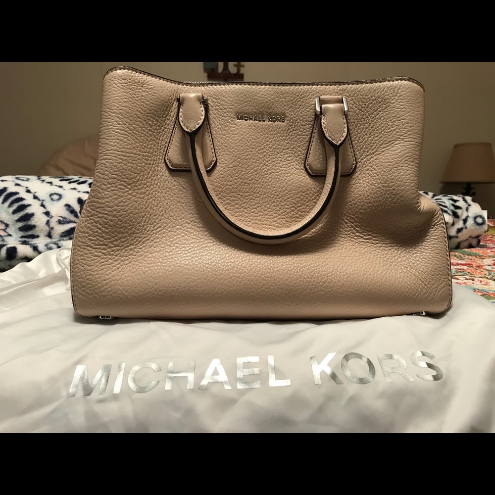 Michael Kors Savannah Satchel