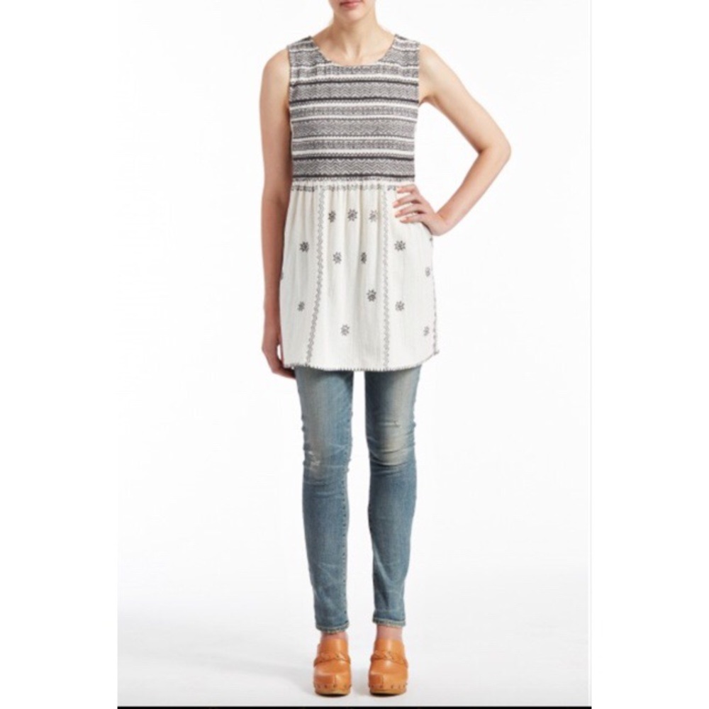 Calypso St. Barth Grey Embroidered Slaine Top