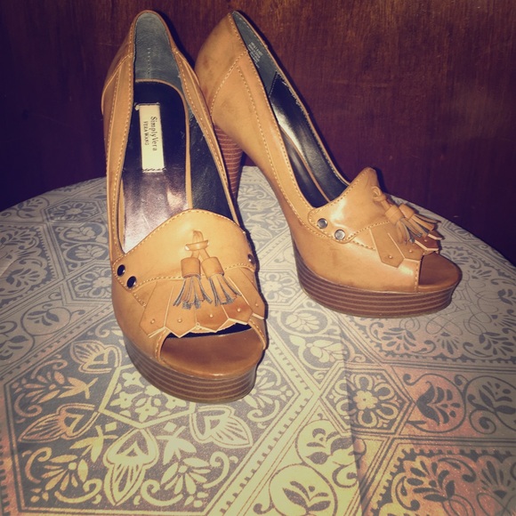 simply vera heels