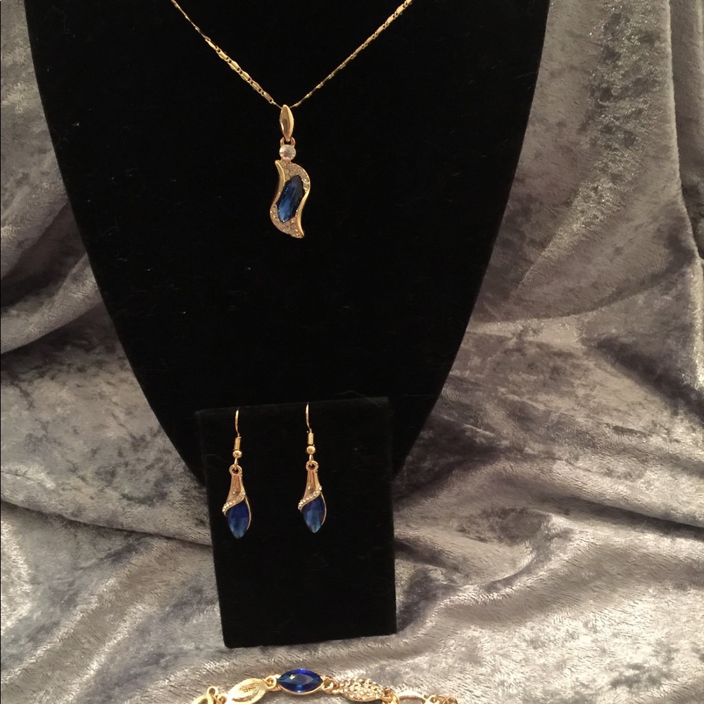 Blue Crystal Necklace, Bracelet & Earrings