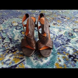 Diane von Furstenberg - Size 8.5
