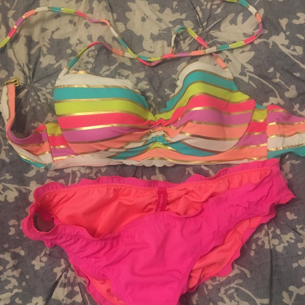 MULTICOLOR VS BIKIJI