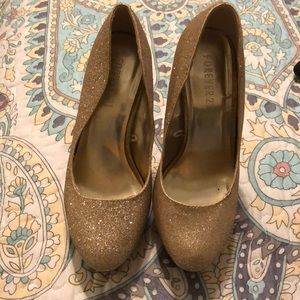 Gold sparkly heels