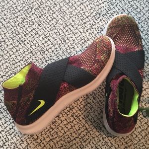 Brand New Nike Free size 7 Running Free & Flexible
