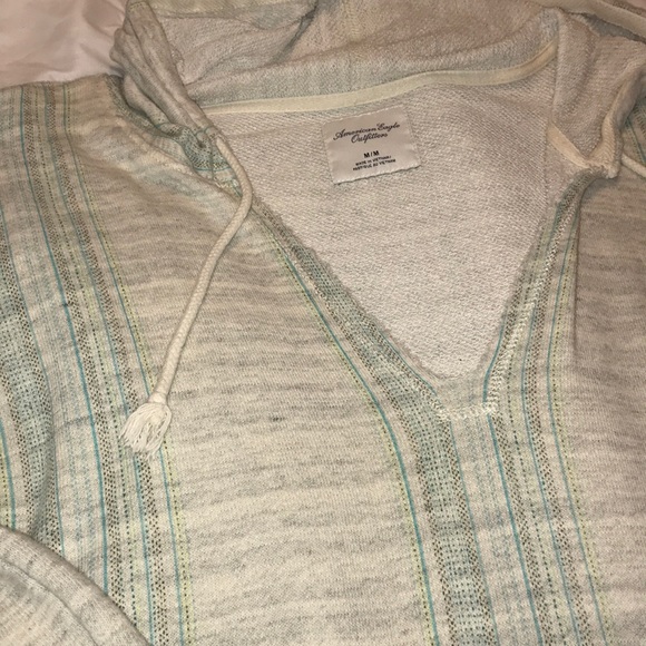 American Eagle hoodie - Picture 3 of 4