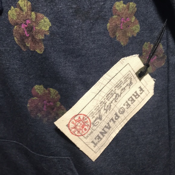 Free Planet- Navy Floral Hoodie NWT - Picture 4 of 4