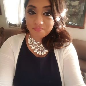 Meet your Posher, Natasha