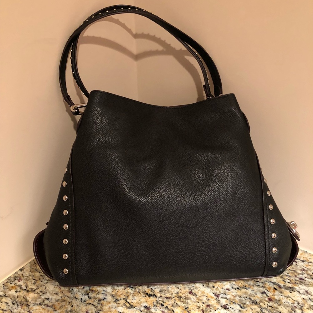 Coach women’s handbag - Picture 2 of 3