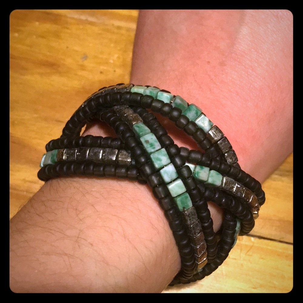 JRJ designs handcrafted bracelet