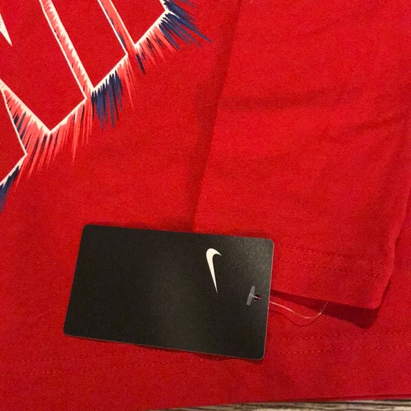 NWT Nike long sleeve tee. Sz 5 - Picture 3 of 5