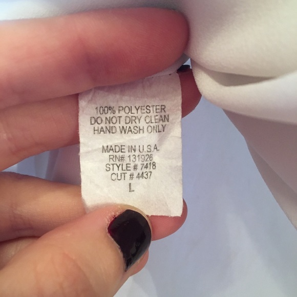 đź‘—Stunning White Dress With Gold Detail at the Top - Picture 5 of 5